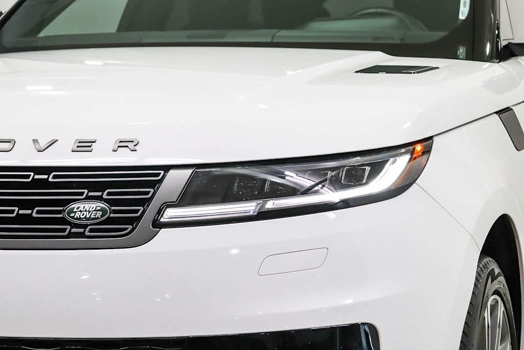 Thumbnail: 2024 Land Rover Range Rover Sport - 20