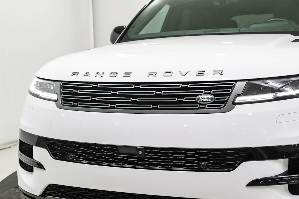 Thumbnail: 2024 Land Rover Range Rover Sport - 5