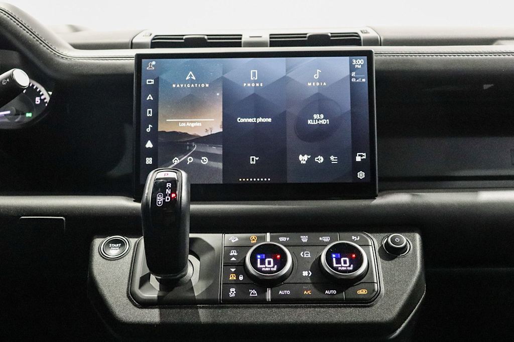 Thumbnail: 2023 Land Rover Defender - 12