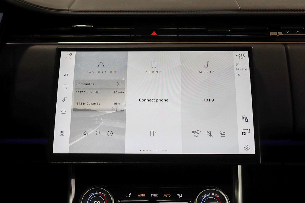 Thumbnail: 2022 Land Rover Range Rover - 24