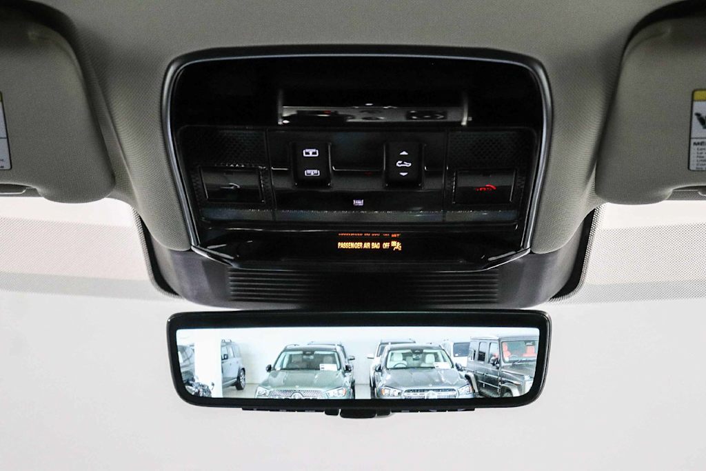 Thumbnail: 2022 Land Rover Range Rover - 11