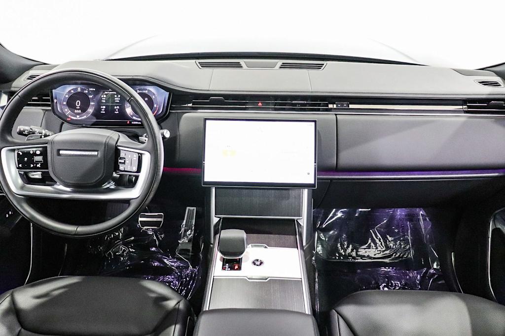 Thumbnail: 2025 Land Rover Range Rover - 2