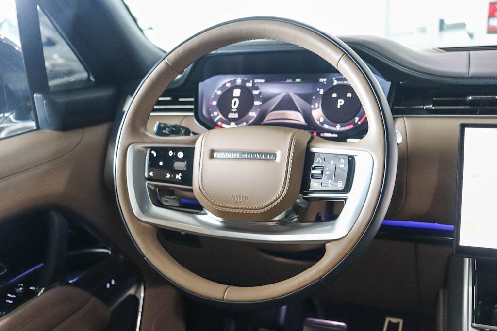 Thumbnail: 2025 Land Rover Range Rover - 9