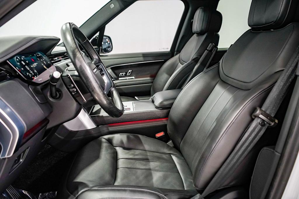 Thumbnail: 2024 Land Rover Range Rover - 9