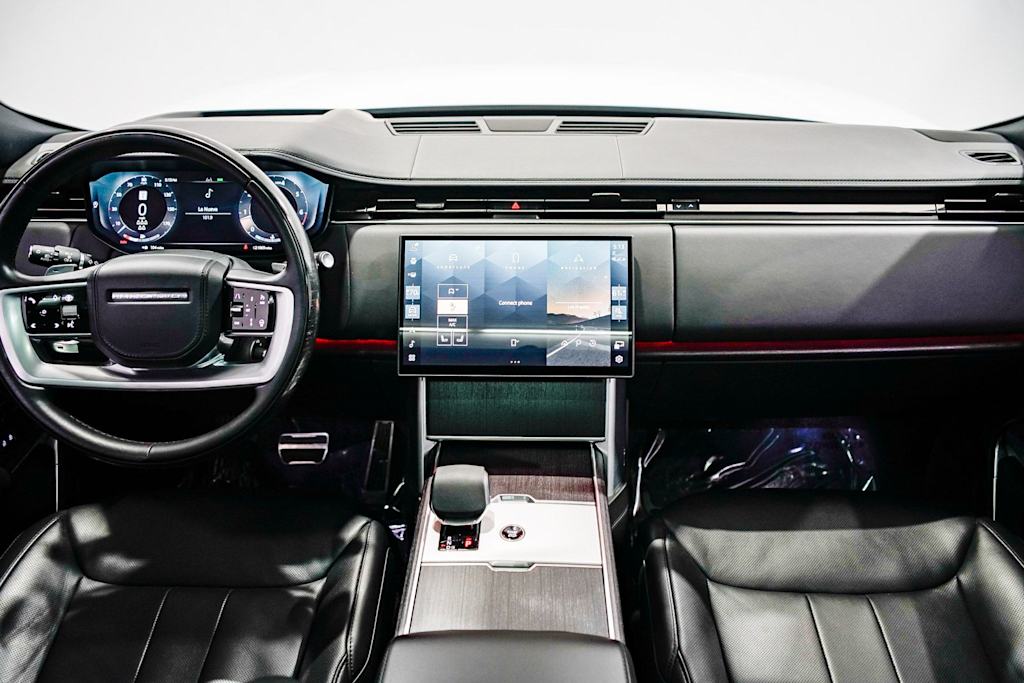 Thumbnail: 2024 Land Rover Range Rover - 2