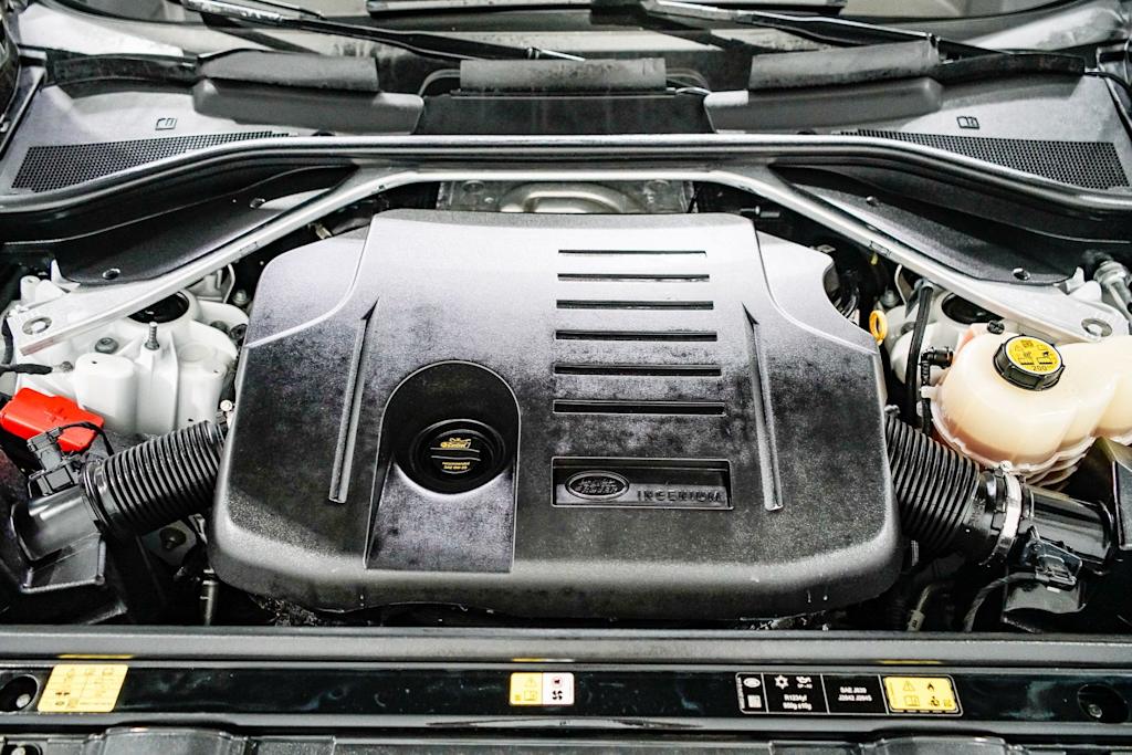 Thumbnail: 2024 Land Rover Range Rover - 6