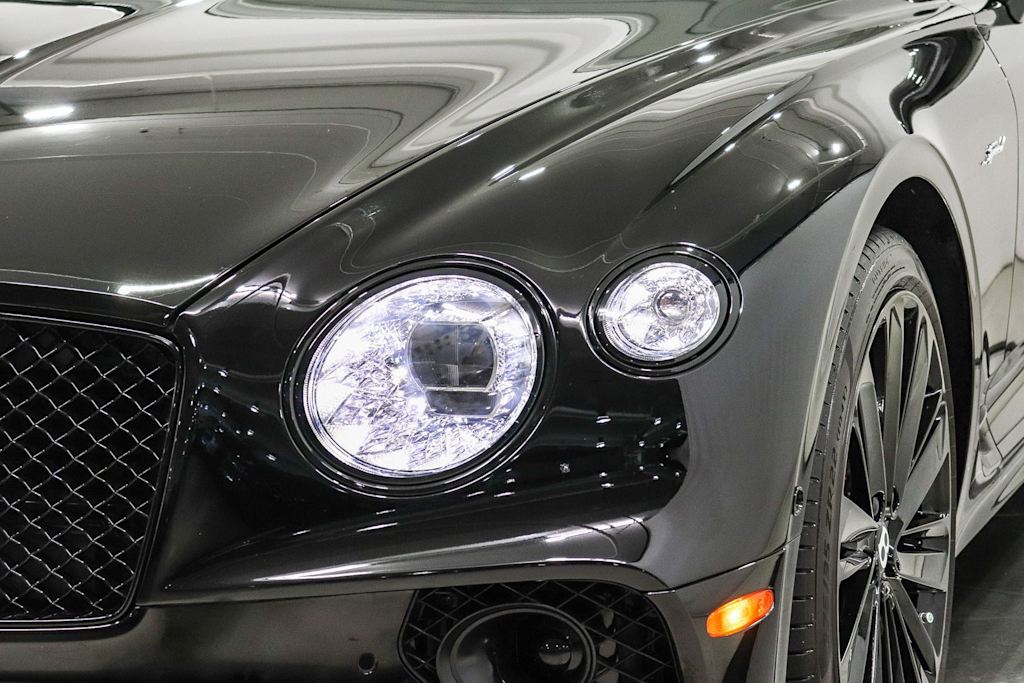 Thumbnail: 2022 Bentley Continental - 20