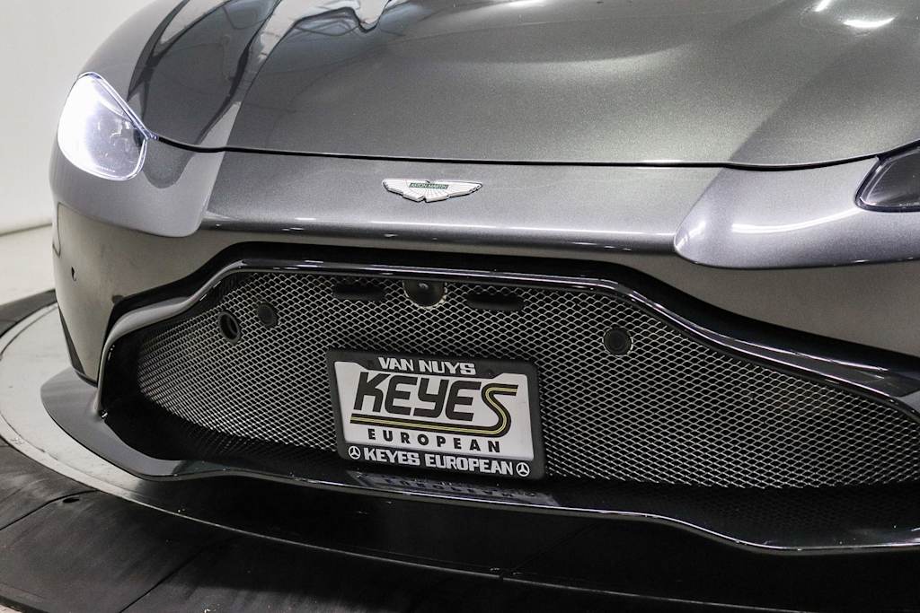 Thumbnail: 2020 Aston Martin Vantage - 21