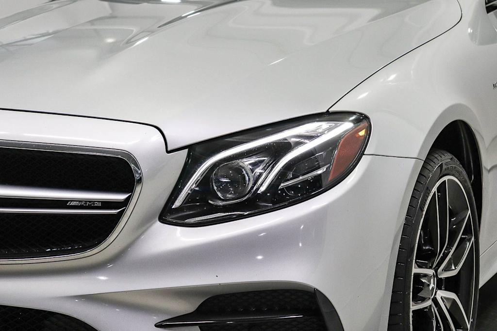 Thumbnail: 2020 Mercedes-Benz E-Class - 19