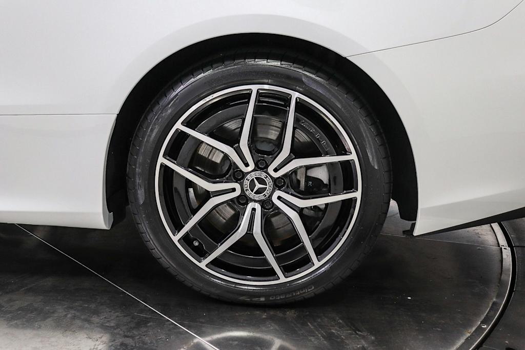 Thumbnail: 2023 Mercedes-Benz E-Class - 28