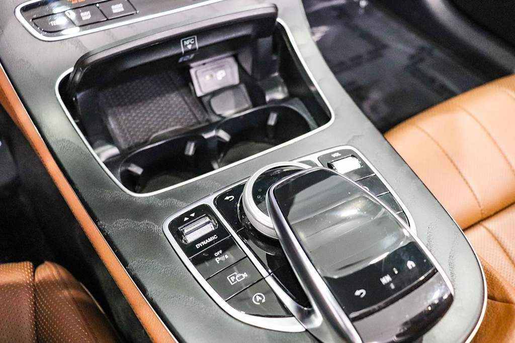Thumbnail: 2023 Mercedes-Benz E-Class - 13