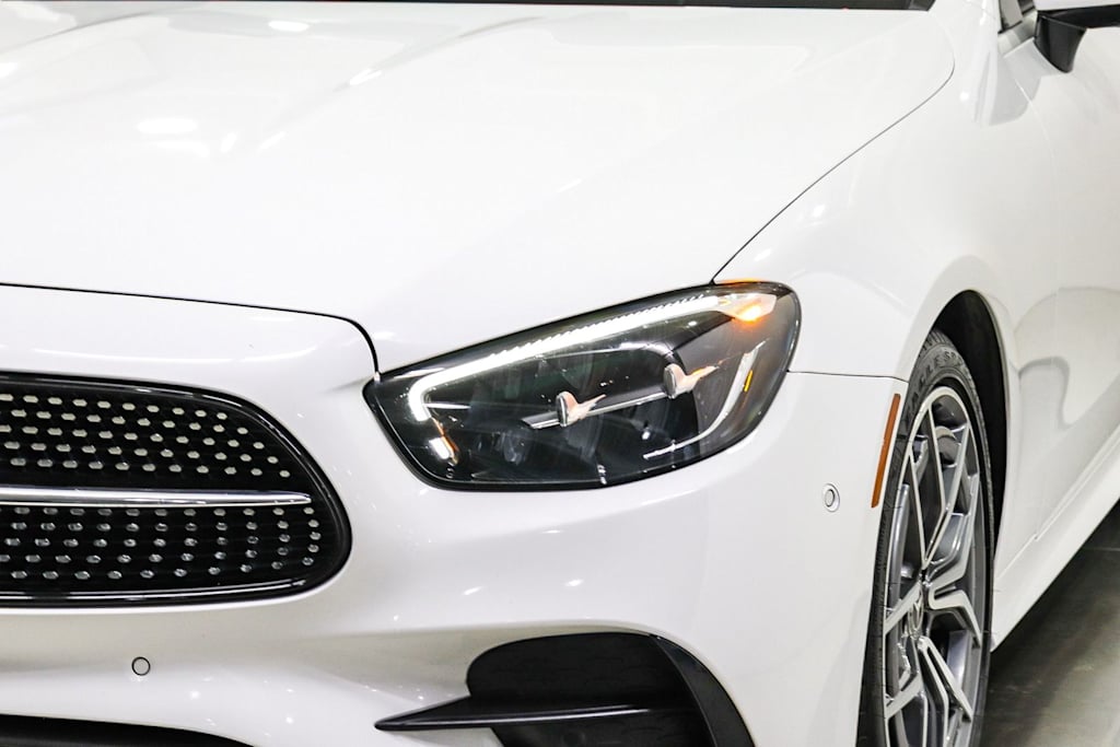 Thumbnail: 2023 Mercedes-Benz E-Class - 26