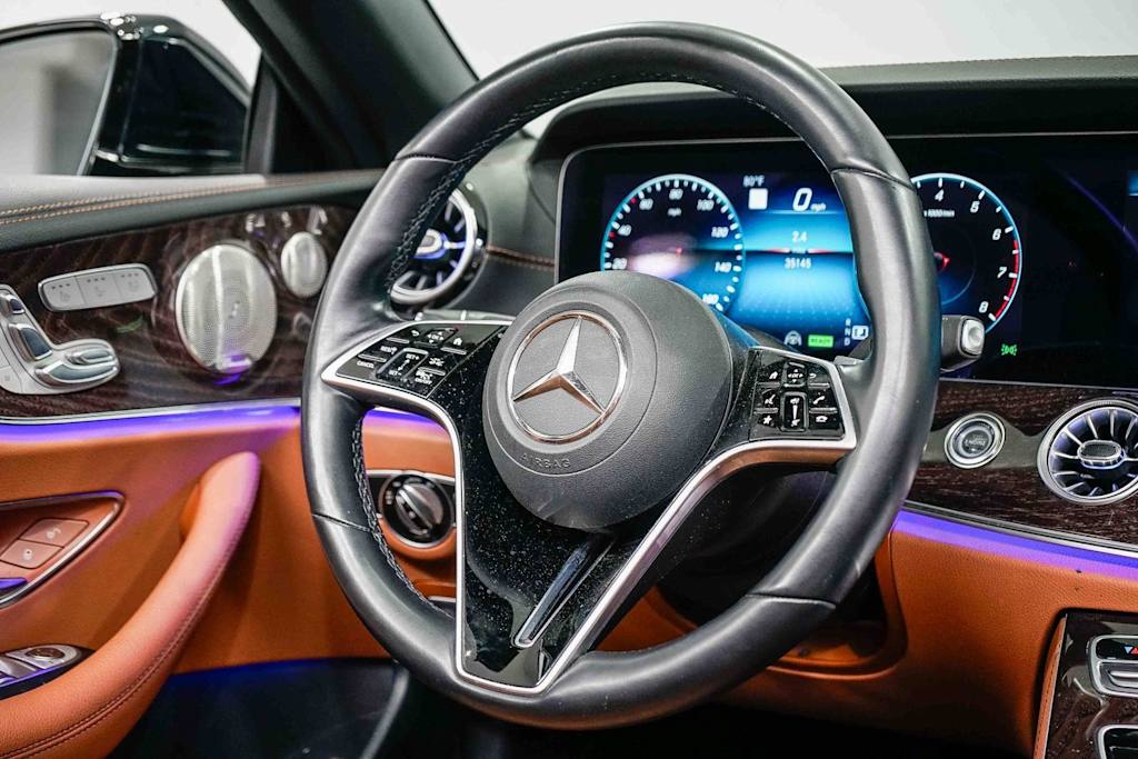 Thumbnail: 2022 Mercedes-Benz E-Class - 11