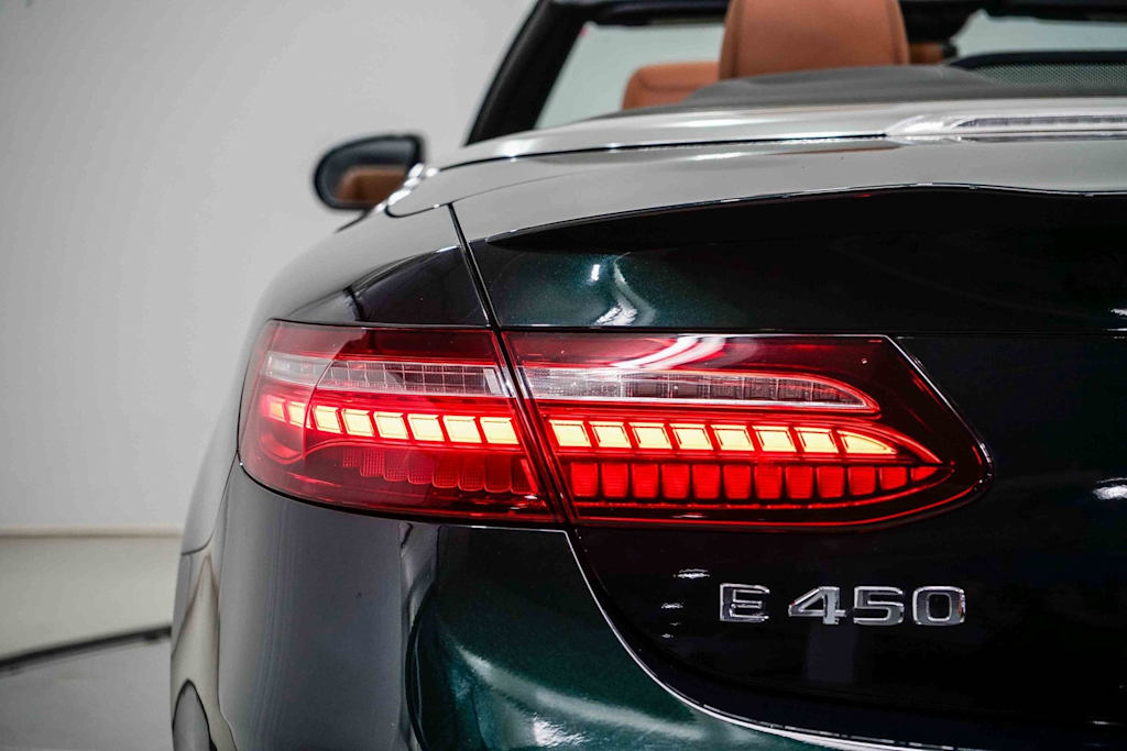 Thumbnail: 2022 Mercedes-Benz E-Class - 16