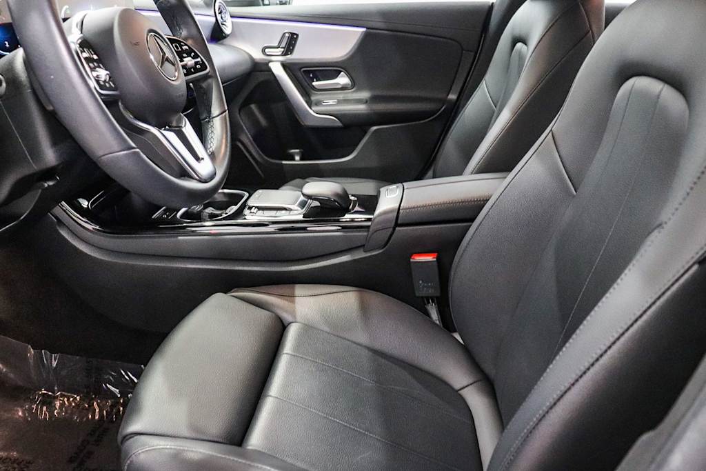 Thumbnail: 2023 Mercedes-Benz CLA - 9
