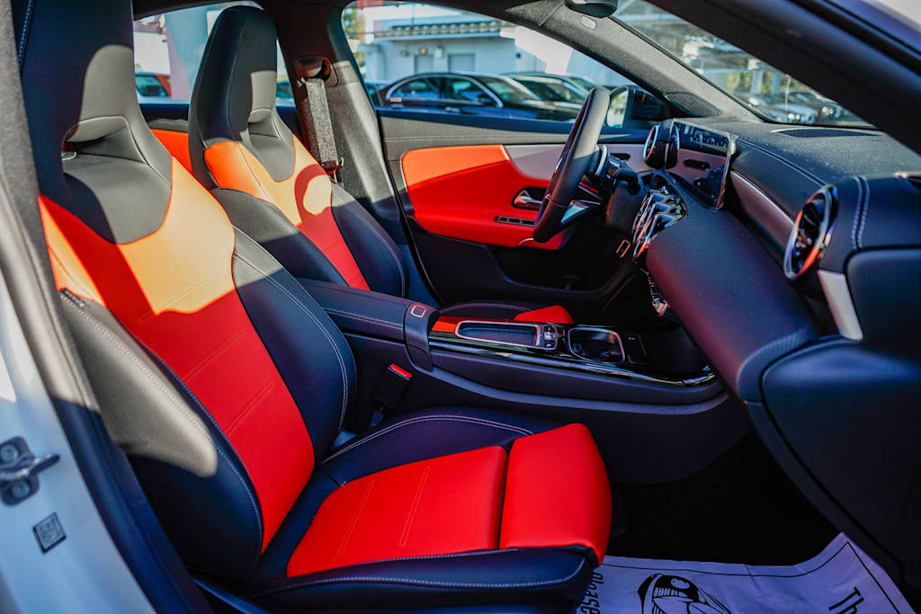 Thumbnail: 2026 Mercedes-Benz CLA - 9