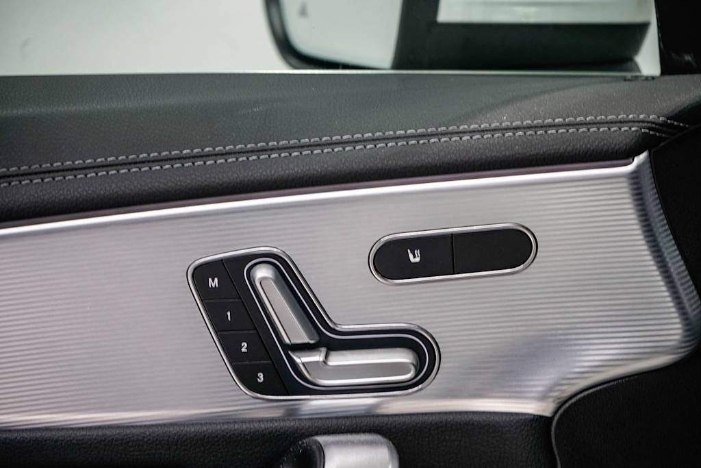 Thumbnail: 2022 Mercedes-Benz CLA - 23