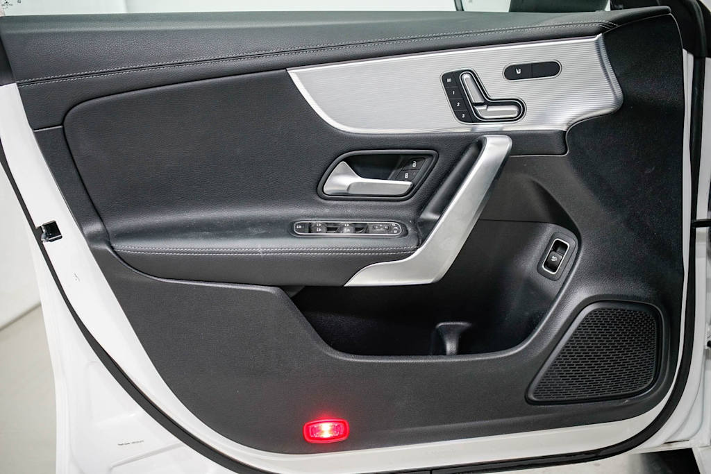 Thumbnail: 2022 Mercedes-Benz CLA - 22