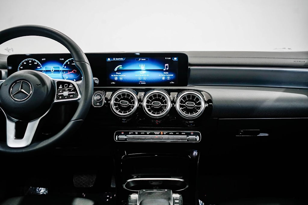 Thumbnail: 2022 Mercedes-Benz CLA - 8