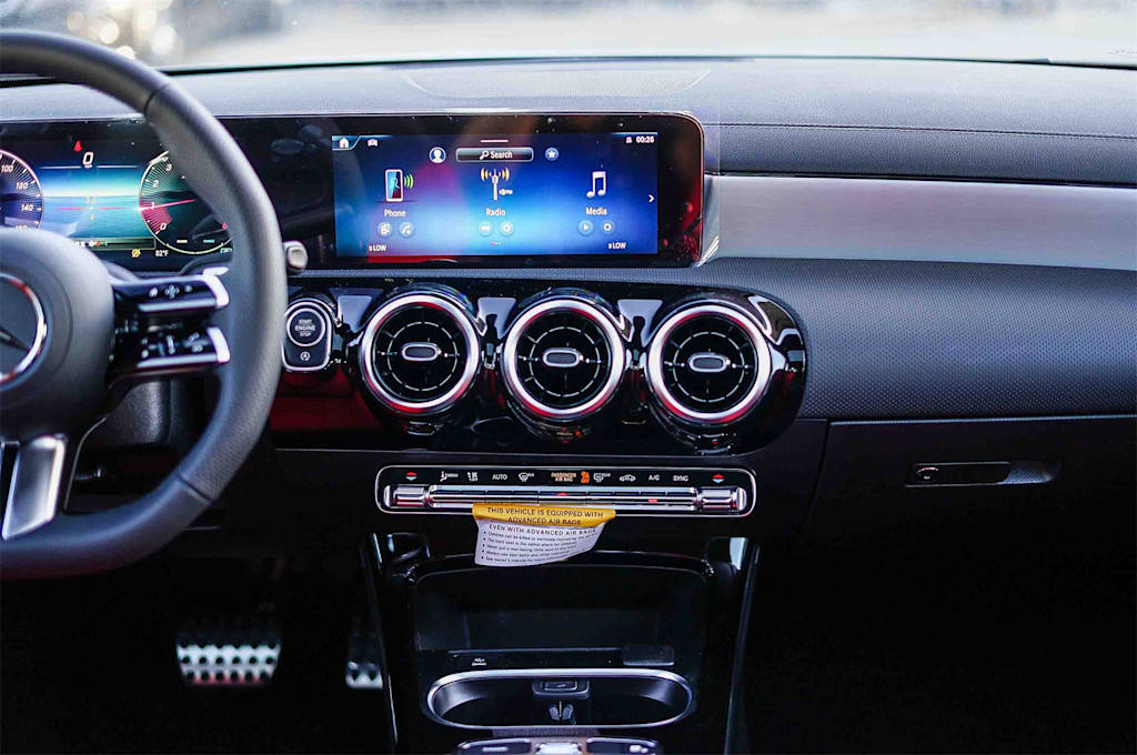 Thumbnail: 2026 Mercedes-Benz CLA - 13