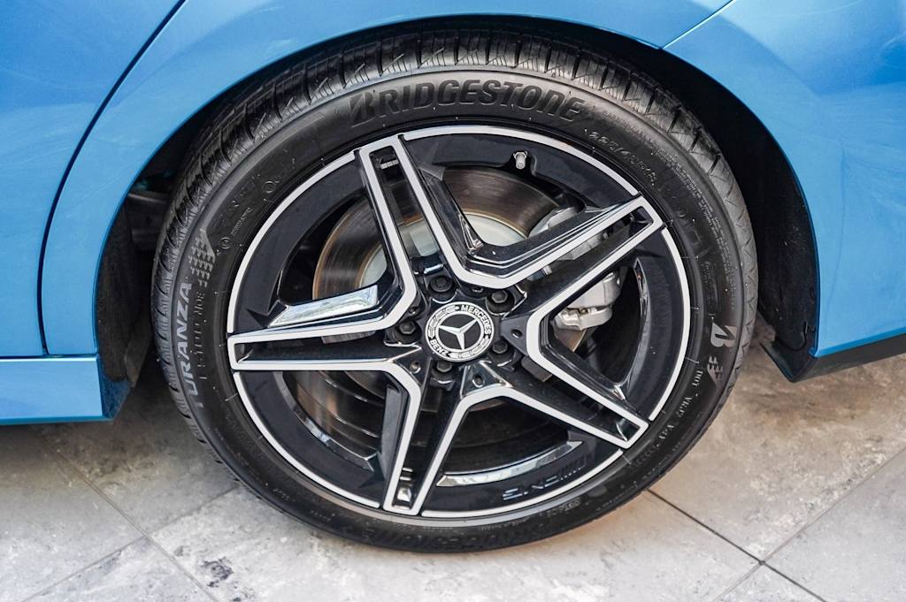 Thumbnail: 2025 Mercedes-Benz CLA - 21