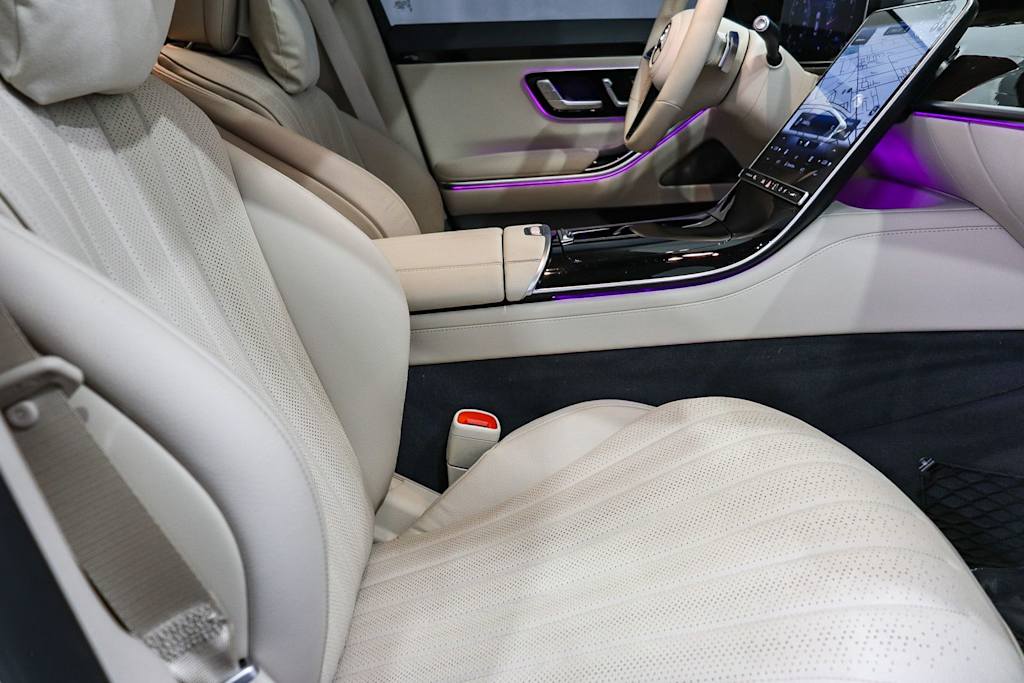 Thumbnail: 2022 Mercedes-Benz S-Class - 10