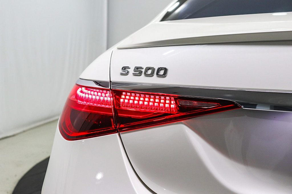 Thumbnail: 2022 Mercedes-Benz S-Class - 6