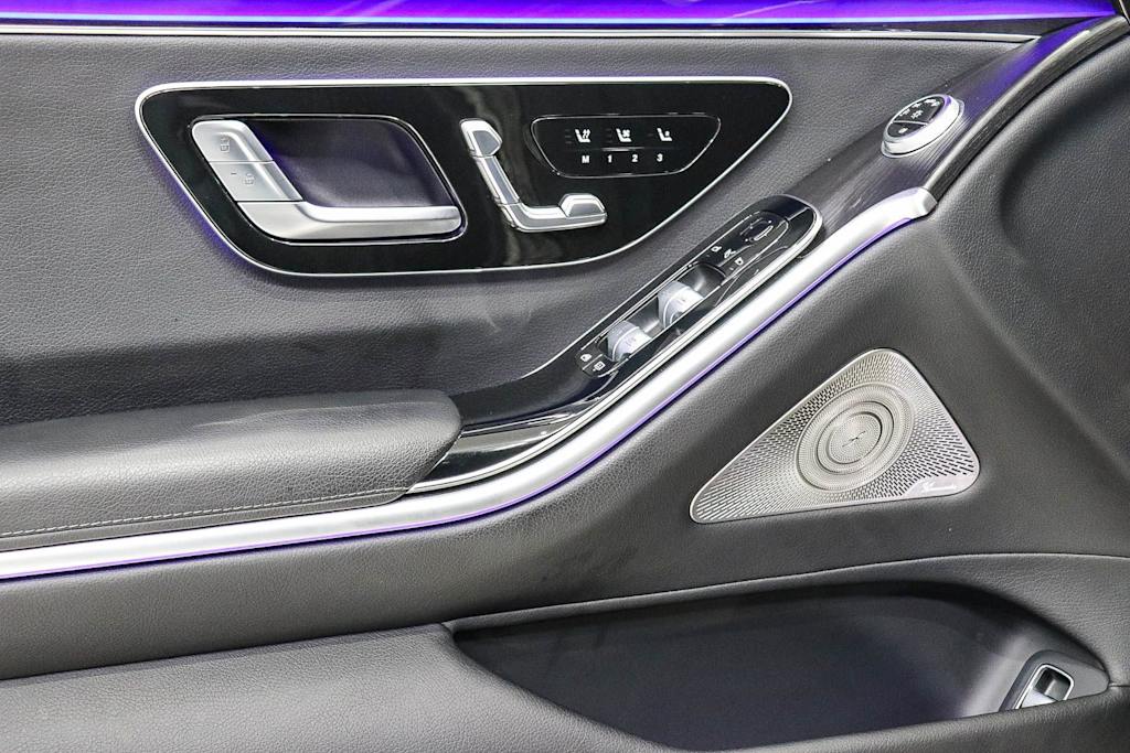 Thumbnail: 2023 Mercedes-Benz S-Class - 27
