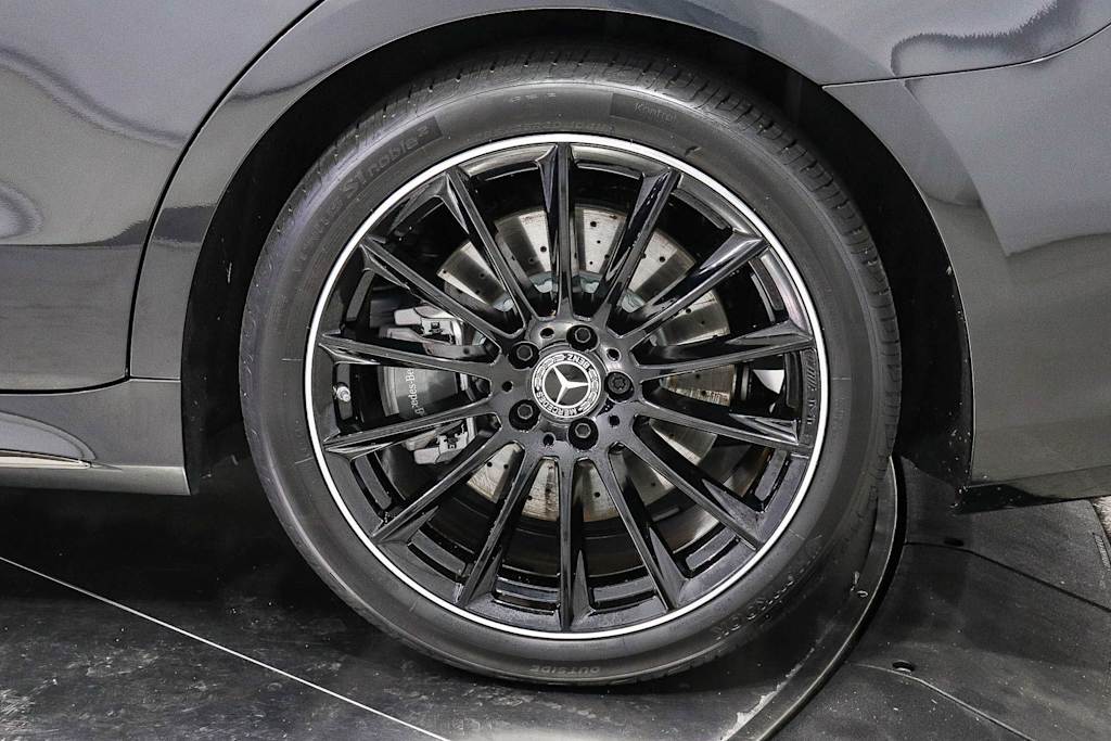 Thumbnail: 2023 Mercedes-Benz S-Class - 21
