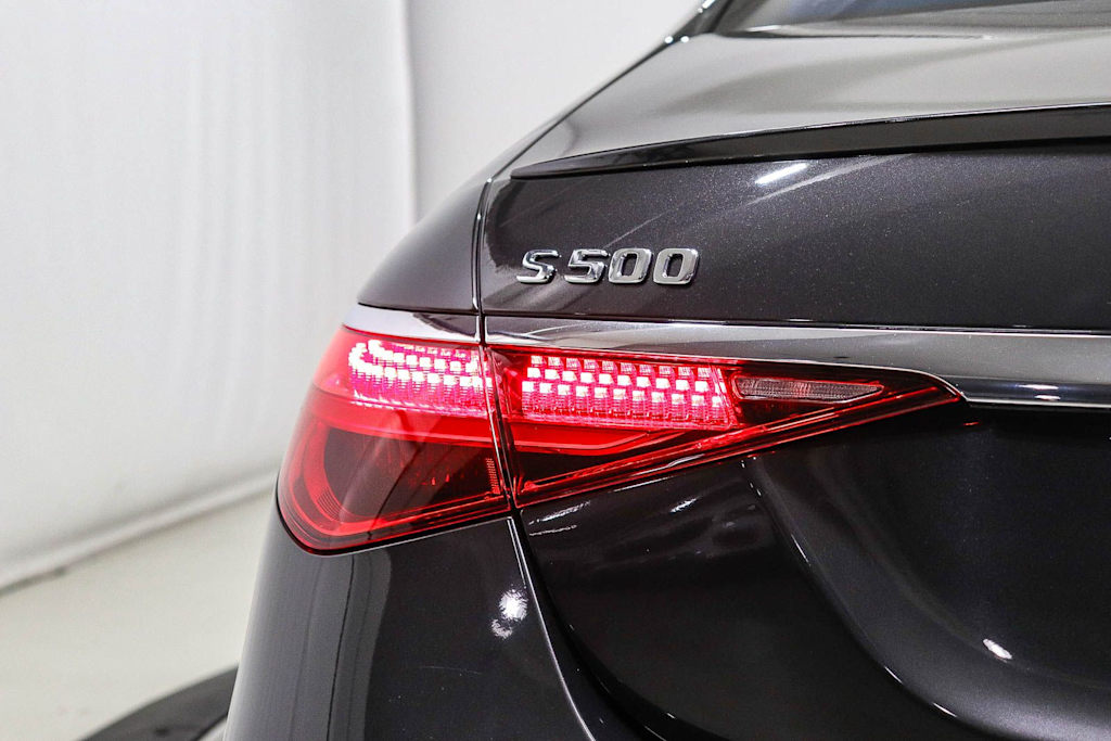 Thumbnail: 2023 Mercedes-Benz S-Class - 22