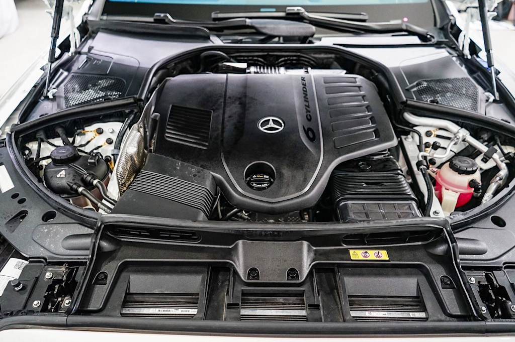 Thumbnail: 2023 Mercedes-Benz S-Class - 8