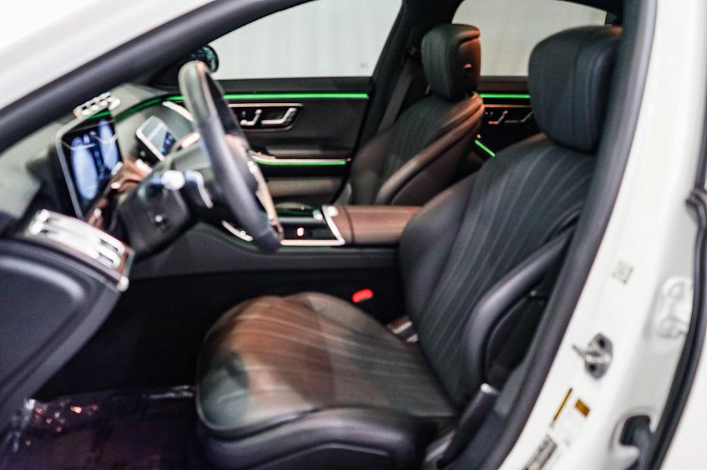 Thumbnail: 2023 Mercedes-Benz S-Class - 11