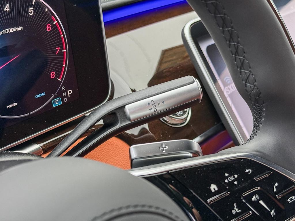 Thumbnail: 2025 Mercedes-Benz S-Class - 27