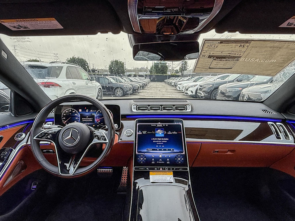Thumbnail: 2025 Mercedes-Benz S-Class - 2