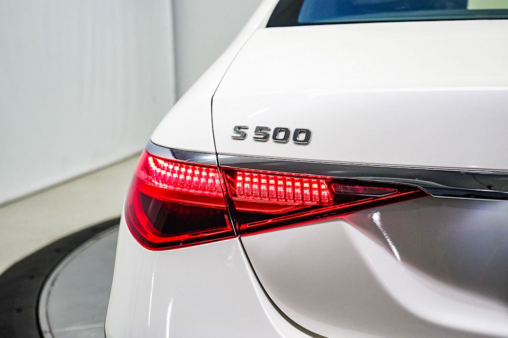 Thumbnail: 2022 Mercedes-Benz S-Class - 6