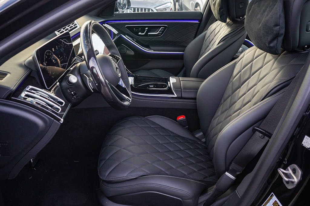 Thumbnail: 2025 Mercedes-Benz S-Class - 12