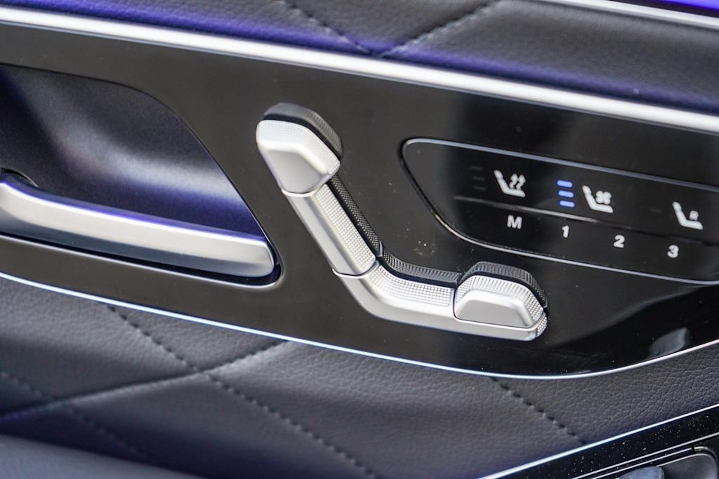 Thumbnail: 2025 Mercedes-Benz S-Class - 25