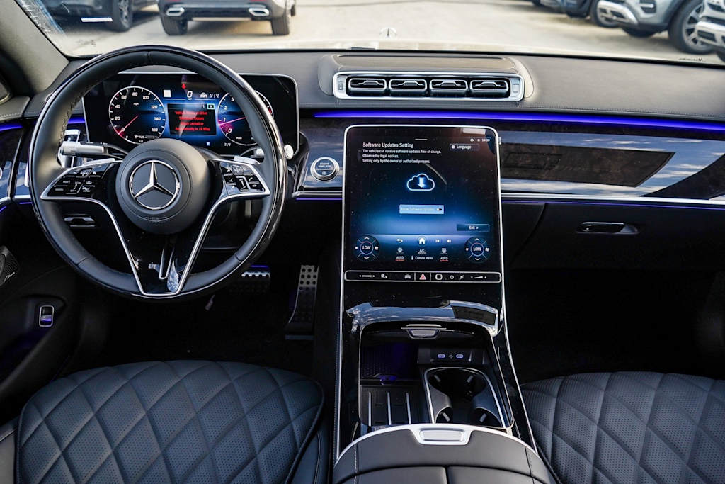 Thumbnail: 2025 Mercedes-Benz S-Class - 2