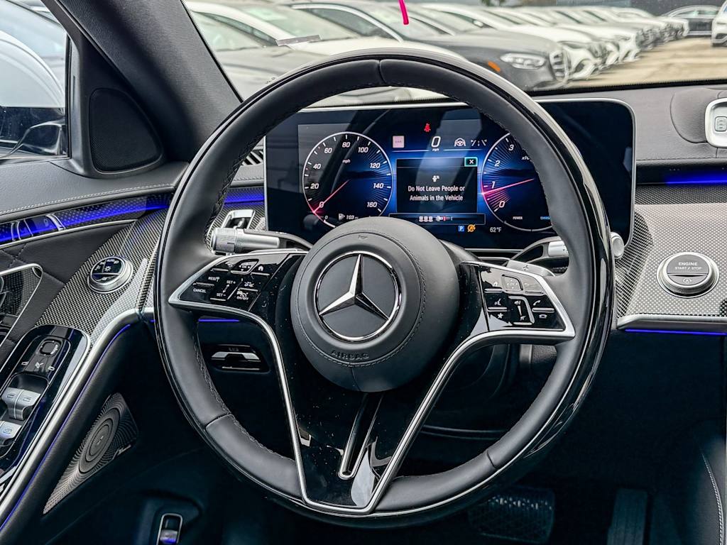 Thumbnail: 2025 Mercedes-Benz S-Class - 44
