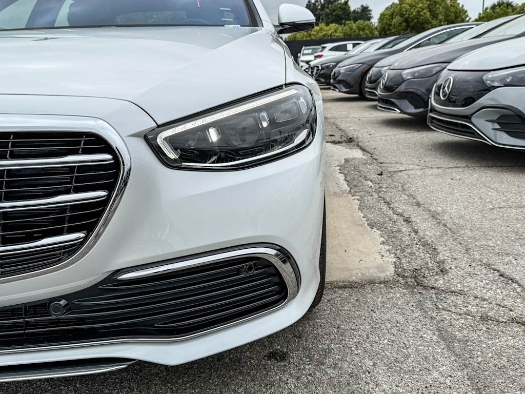 Thumbnail: 2025 Mercedes-Benz S-Class - 40