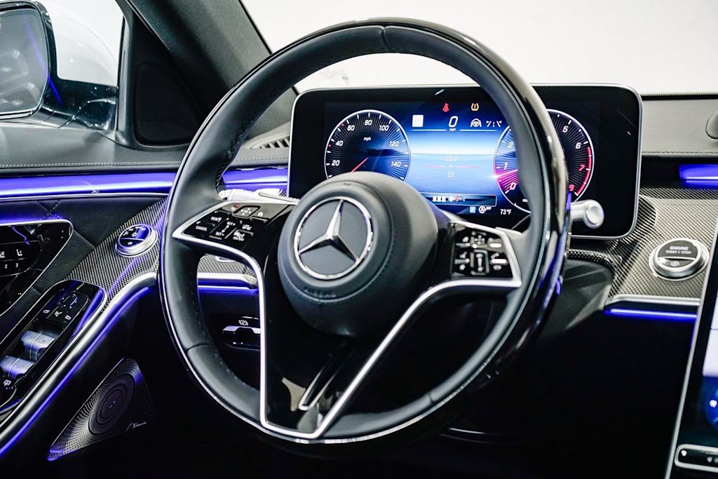 Thumbnail: 2025 Mercedes-Benz S-Class - 13