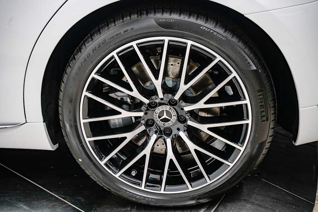 Thumbnail: 2025 Mercedes-Benz S-Class - 7