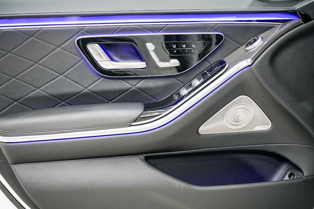 Thumbnail: 2025 Mercedes-Benz S-Class - 25