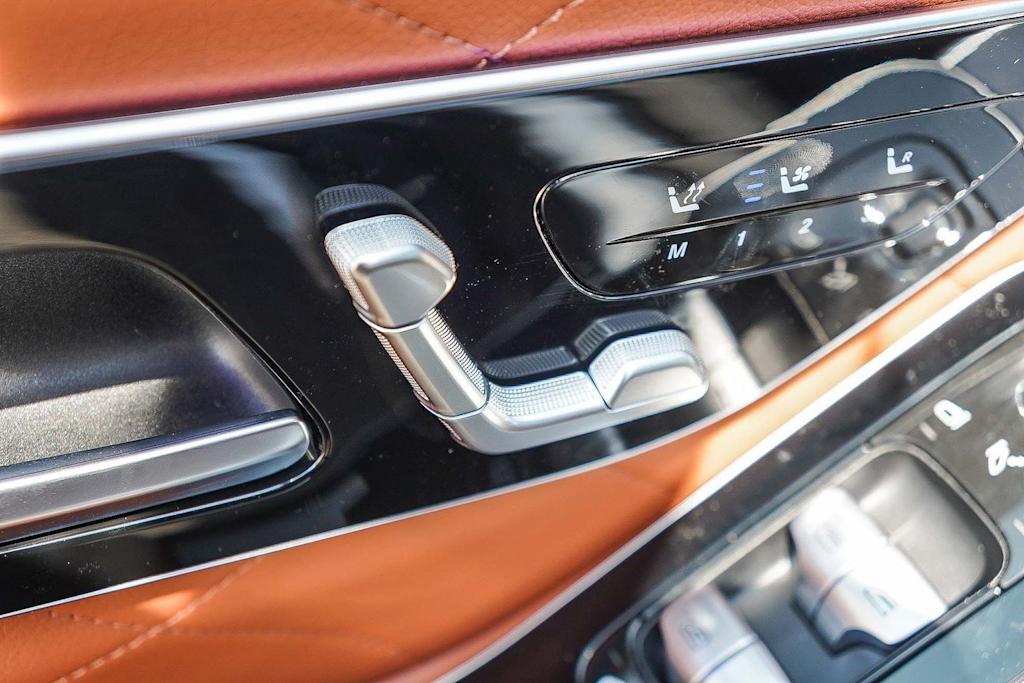Thumbnail: 2026 Mercedes-Benz S-Class - 26