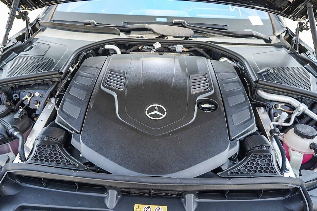 Thumbnail: 2026 Mercedes-Benz S-Class - 8