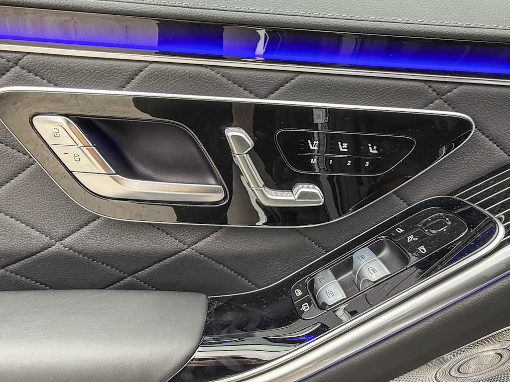 Thumbnail: 2025 Mercedes-Benz S-Class - 6