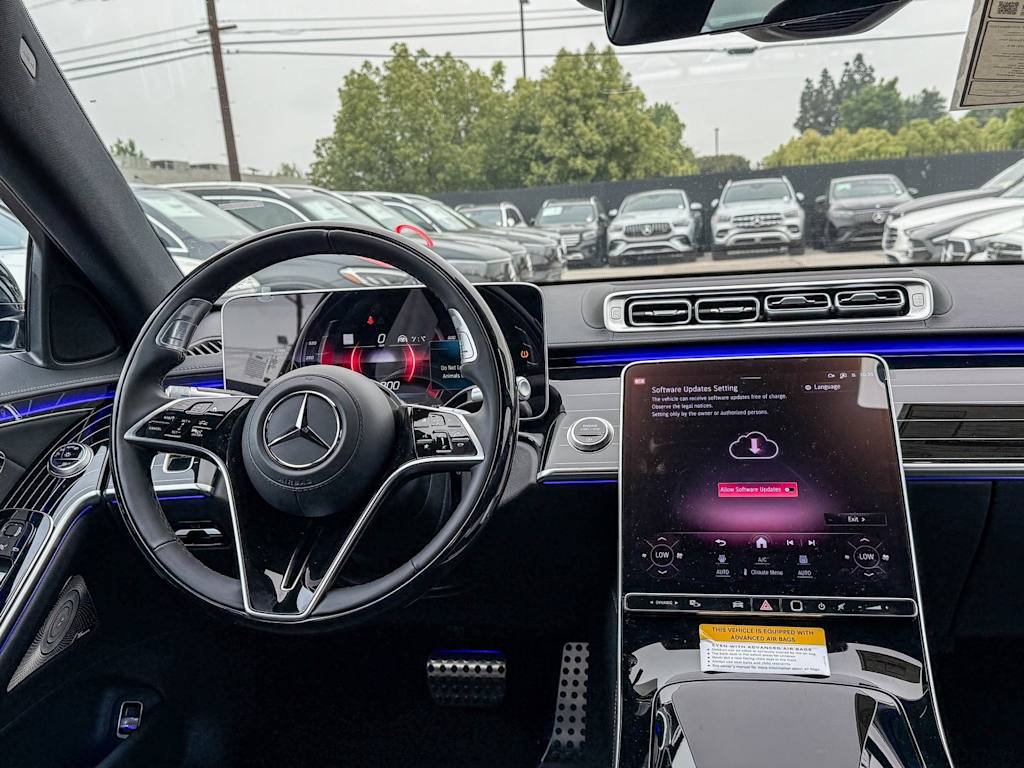 Thumbnail: 2025 Mercedes-Benz S-Class - 9