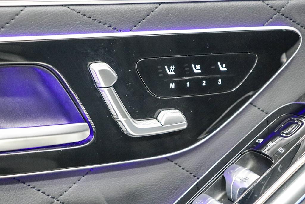 Thumbnail: 2022 Mercedes-Benz S-Class - 23