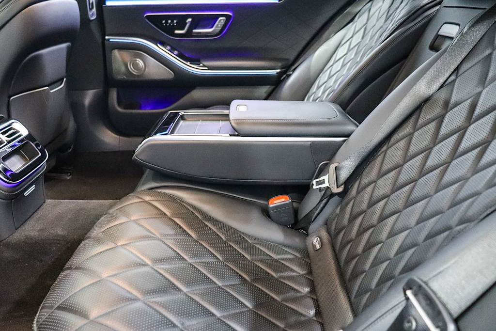 Thumbnail: 2022 Mercedes-Benz S-Class - 22