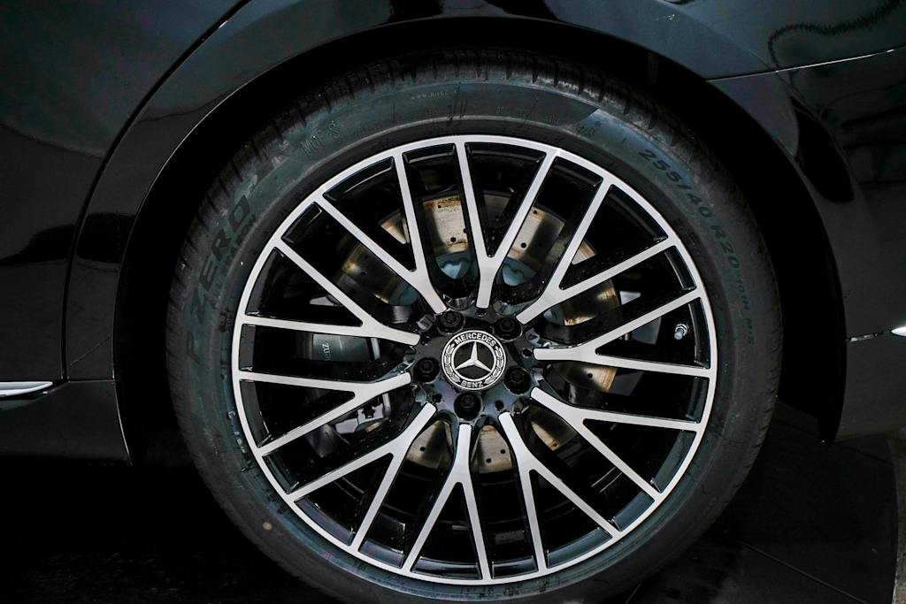 Thumbnail: 2025 Mercedes-Benz S-Class - 6